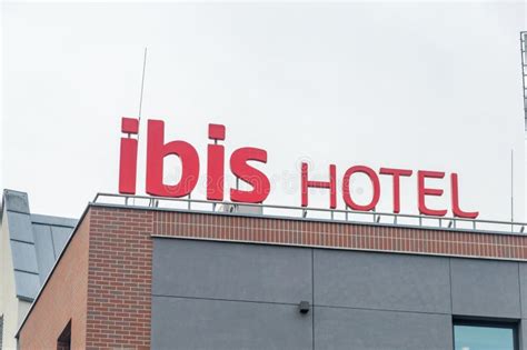 Logo De La Cadena Hotelera Europea Ibis Imagen editorial - Imagen de global, insignia: 170850460