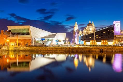 Premium Photo | Liverpool skyline pier head sunset