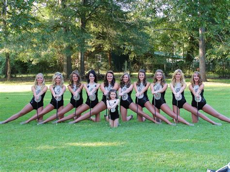 Majorette line 2012-2013 plus our mini majorette! | Dance team pictures, Dance picture poses ...