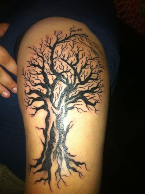 Pin by Christina Noteboom on Tattoos | Oak tree tattoo, Family tree tattoo, Tree tattoo meaning