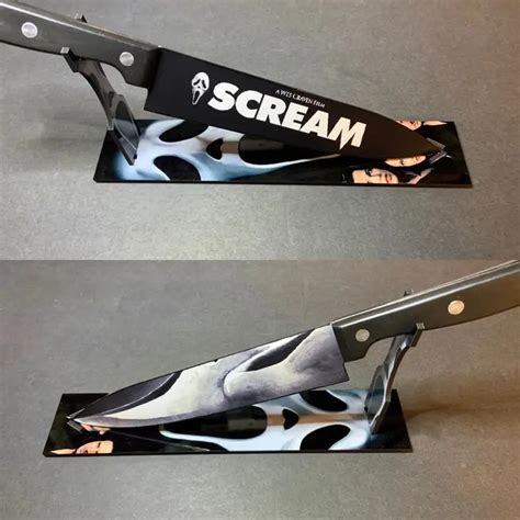 Scream Ghostface Wes Craven Kitchen Knife With Stand - Screamers Costumes