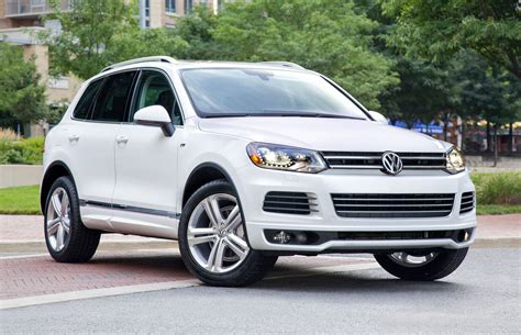 Three emissions cheats found on Volkswagen's diesel V6 models | Driving