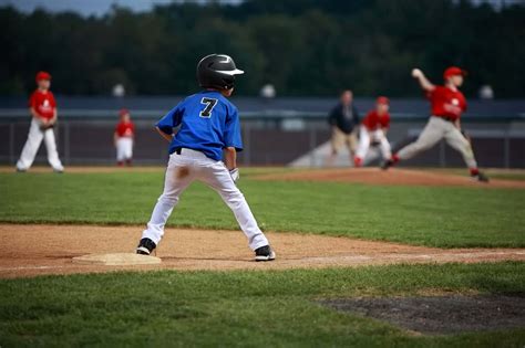 8 Reasons Why Youth Baseball is Great for Your Kids - Baseball Trading Pins