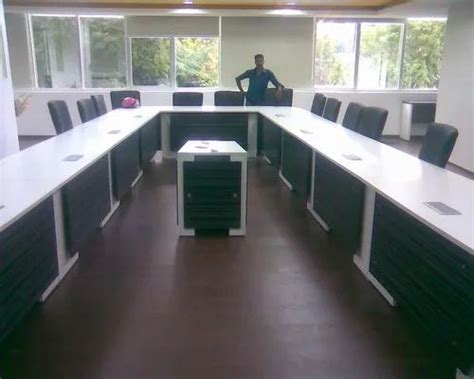 Modular Office Workstation Design at Rs 11000/unit | workstation ...