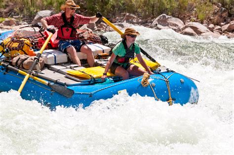 The Ultimate Guide To Grand Canyon White Water Rafting | Drivin' & Vibin'