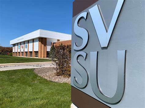 SVSU and Meijer offers COVID-19 vaccinations to SVSU students | WEYI