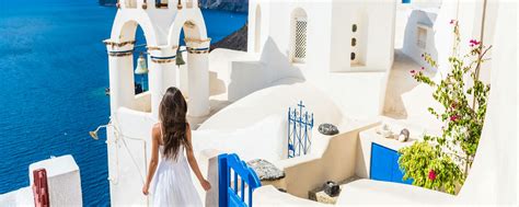 Best Santorini Hotels on The Beach | Dramatic, Stunning, and Clear Views