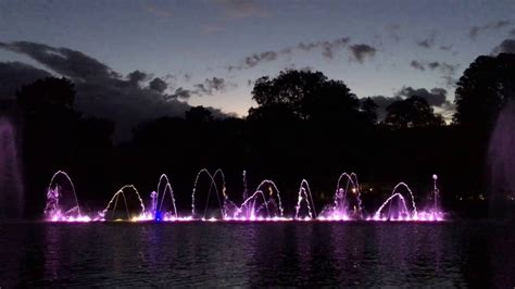 Versailles Fountains at Night in 4k - YouTube