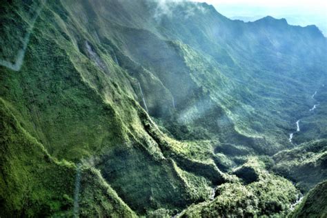 Hawaii's Mount Waialeale Is The Wettest Spot On The Planet