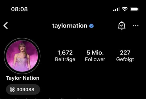 New Taylor nation PFP : r/TaylorSwift