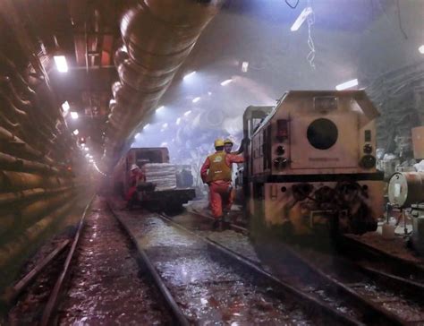 Eurotunnel - Crossover Construction Images : r/uktrains