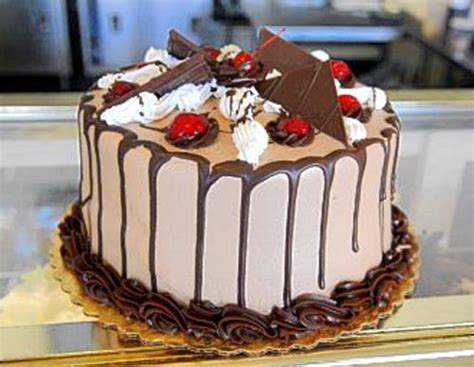 8 Inch Round Cake by Oakmont Bakery | cakes | Pinterest