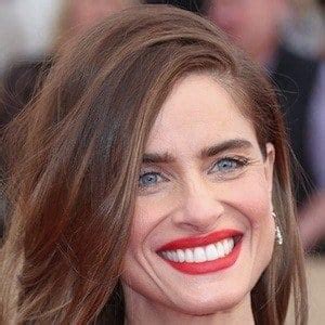 Amanda Peet - Age, Family, Bio | Famous Birthdays