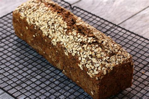 German Bread (Authentic Vollkornbrot) | Recipe | Nut and seed bread recipe, Artisan bread ...