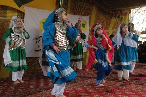 Hazara girls in Hazaragi culture dresses | Hazara News