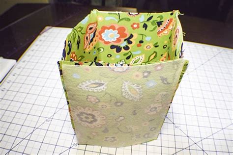 How to Make Fabric Storage Cubes - Sew Very Crafty