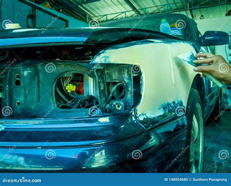 Car paint repair stock image. Image of mechanic, garage - 148054685