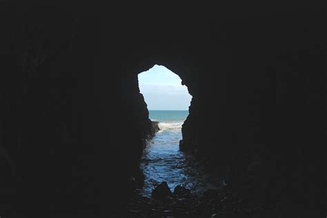 Mermaid’s Cave below Dunluce Castle : northernireland