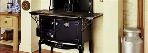 Amish Wood Cook Stoves - Homesteading Wife: Wood Burning Cook Stove ...