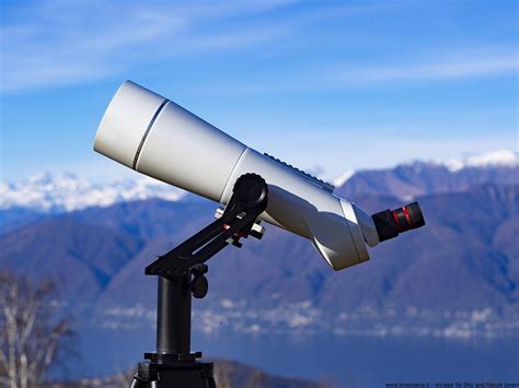 World's Most Powerful Binocular | Oberwerk | Big Binoculars