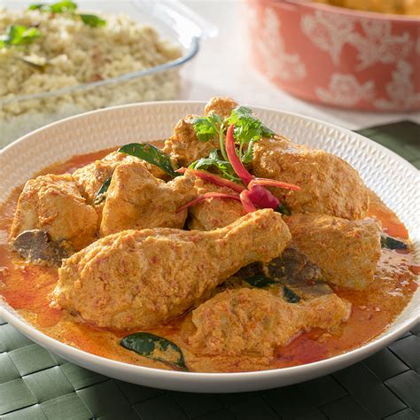 Minang-Style Chicken Gulai Recipe | Ajinomoto Malaysia