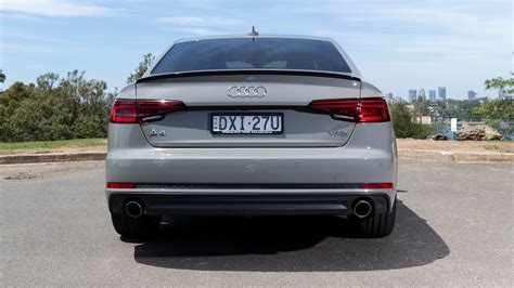 2018 Audi A4 2.0 TFSI Black Edition review - Drive