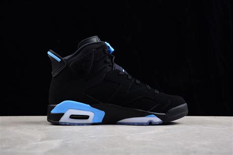 Air Jordan 6 Retro 'UNC'