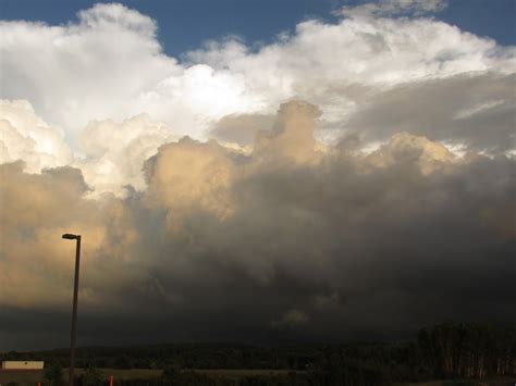 well, yeah.: weird storm clouds