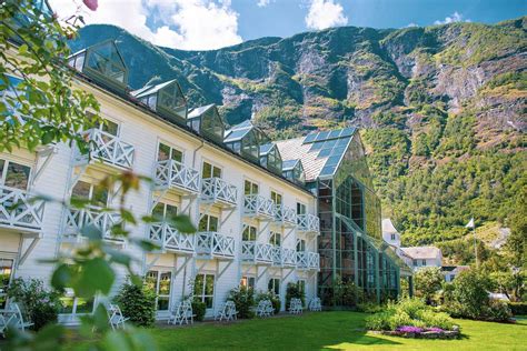 Flåm, Fretheim Hotel