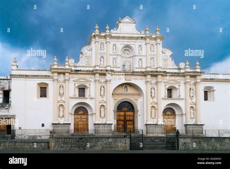 The exterior of San Jose Cathedral, Antigua, Guatemala Stock Photo - Alamy