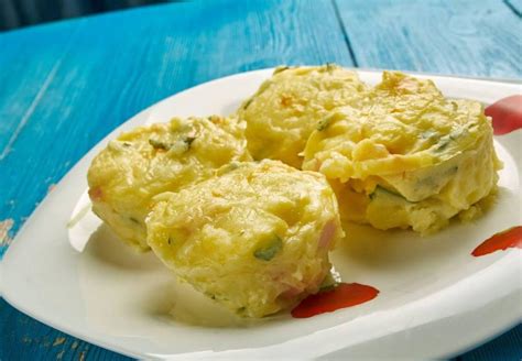 Cheese-Bacon Puffs - Super Quick to Make and absolutely delicious