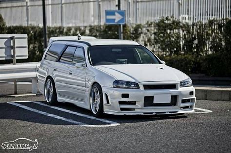 Nissan skyline gtr r35 wagon