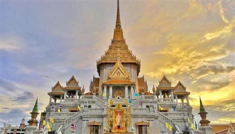 Bangkok 2-Day Temples Tour | experitour.com