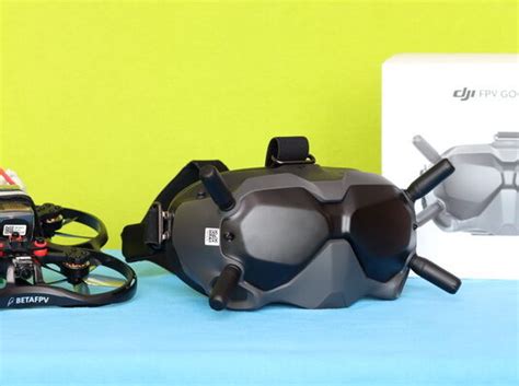 FPV goggles and FPV glasses | First Quadcopter