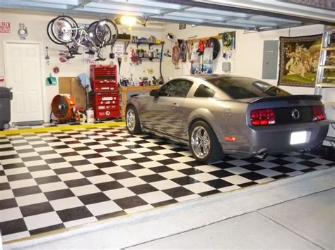 DIY Garage floor coating recommendations | Garage floor coatings, Diy ...