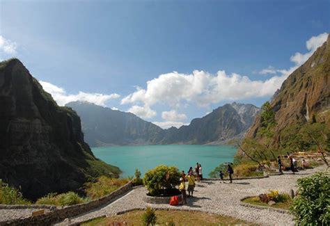 General Information on the History of Mount Pinatubo Volcano | Trekking ...