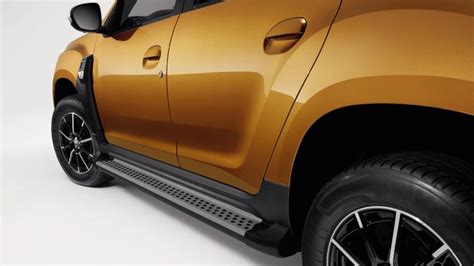 All-New Duster accessories: towbar, roof box - Dacia