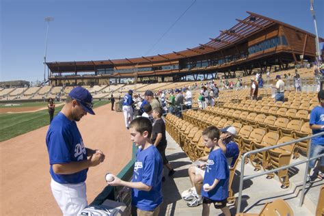 Camelback Ranch-Glendale / Los Angeles Dodgers and Chicago White Sox | Ballpark Digest