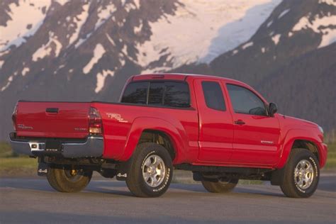 2007 Toyota Tacoma Review & Ratings | Edmunds