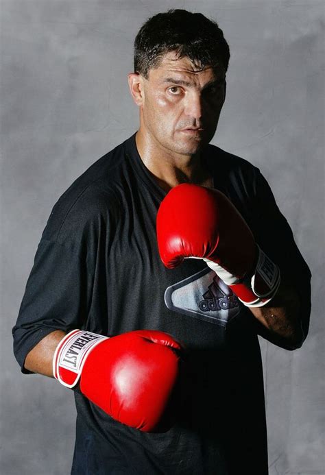 Corrie Sanders dead: Former heavyweight boxing champion shot dead by ...