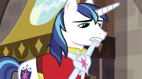 Image - Shining Armor S2E25.png | My Little Pony Friendship is Magic ...