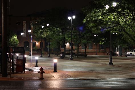 night plaza by ryN456 on DeviantArt