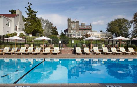 Staying at the stunning Tarrytown House Estate Hotel - Actually Arielle