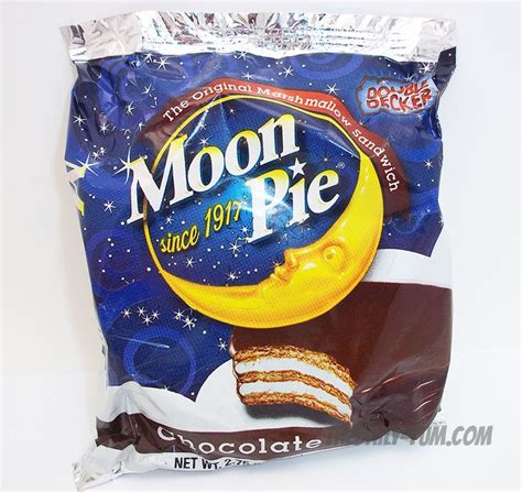 Moon Pie. | Moon pies, Chocolate, Food