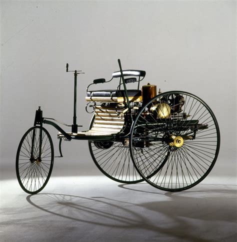 Benz Patent Motorwagen Replica is Unadulterated Automotive History