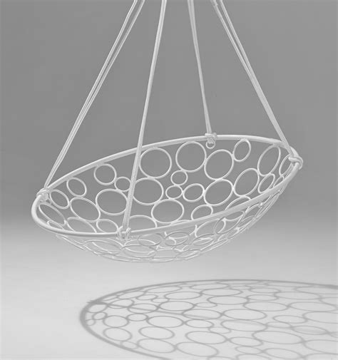 BASKET CIRCLE HANGING SWING CHAIR - Swings from Studio Stirling | Architonic