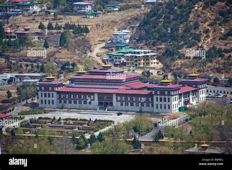 Royal palace of King of Bhutan Assembly buildings Tashi Chho Dzong Stock Photo: 24463198 - Alamy