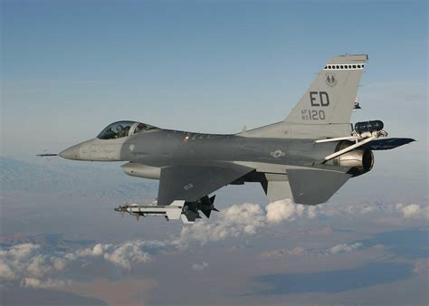 Naval Open Source INTelligence: Lockheed sees F-16 fighter jet ...