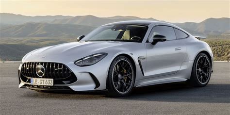 2018 Mercedes-AMG GT Coupe AMG GT Roadster Features and Specs