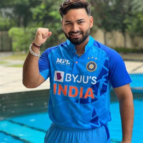 'How is Our New Jersey?': Rishabh Pant Asks Followers as he Flaunts the ...